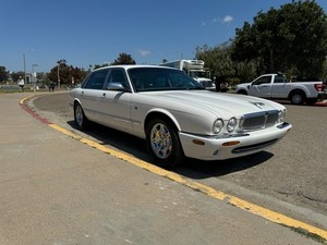2001 Jaguar XJ