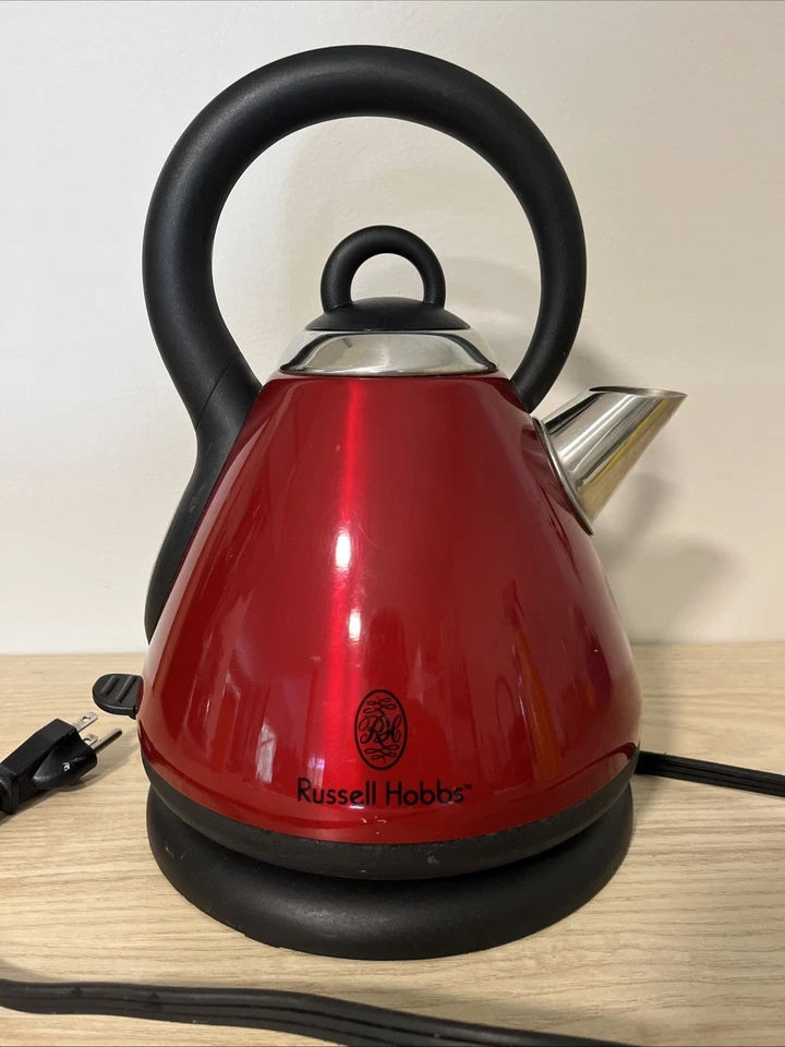 Russell Hobbs 1.8L/60z Electric Automatic Metal Kettle Red KE9001RC Tested - Image 3 of 4