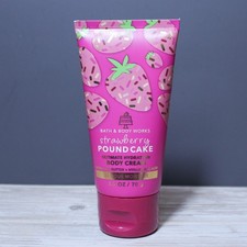 Bath  Body Works Strawberry Pound Cake 2.5 oz Travel Cream Lotion