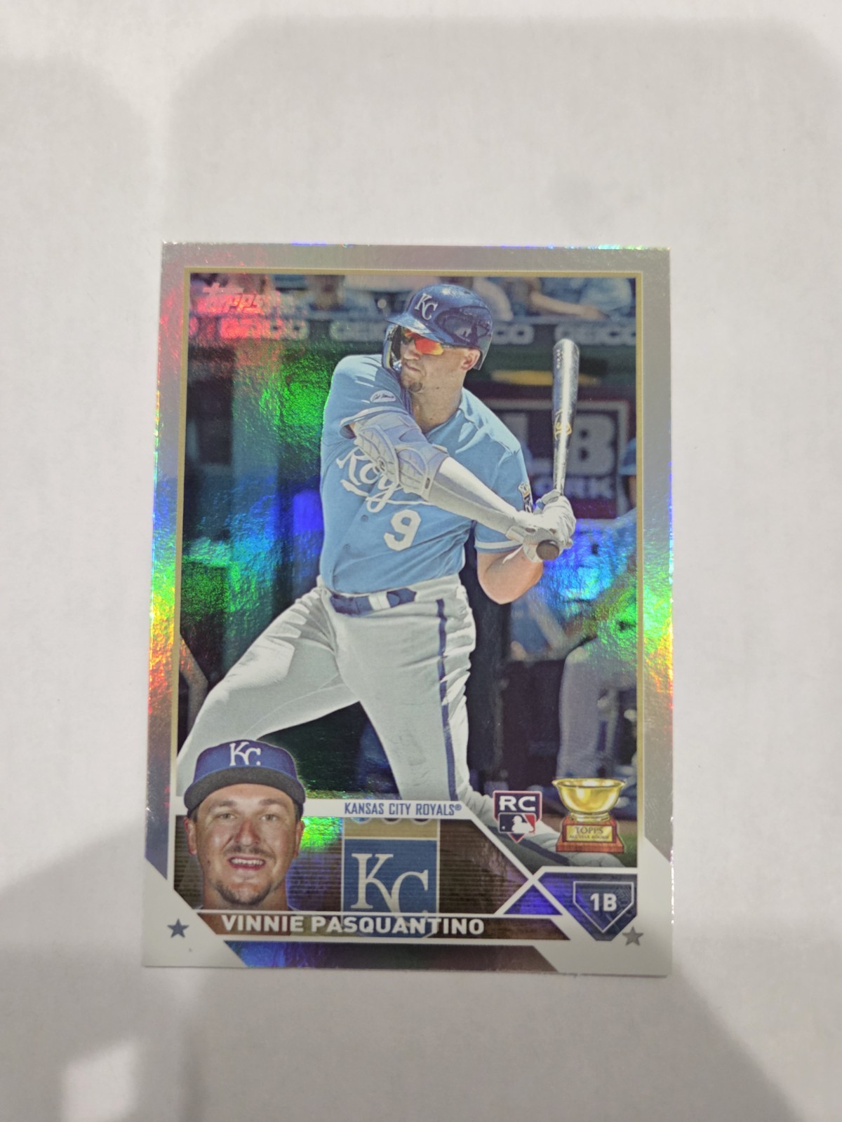 2023 Topps Series 1 #302 Vinnie Pasquantino, Rainbow Foil - Royals (RC)