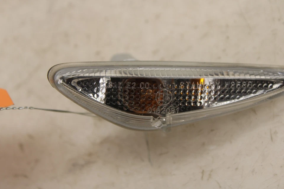 Luz marcadora guardabarros izquierdo Mazda MX-5 Miata 2016-2023 OEM MV36 Foto 2 de 4