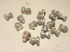 19 anciennes vis carter de chaine velo cyclomoteur mobylette vintage