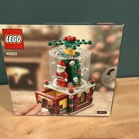 LEGO Snowglobe Seasonal Set 40223 New In Box