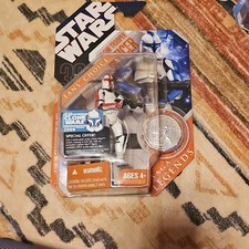 Hasbro Star Wars Saga Legends Clone Trooper Officer Action Figure 2008