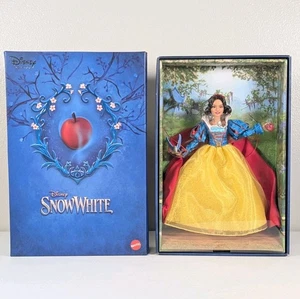 Mattel HVY53 Disney Snow White Collectible Fashion Doll Collector Live Action