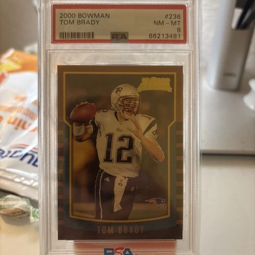 2000 BOWMAN #236 TOM BRADY ROOKIE RC PSA 8