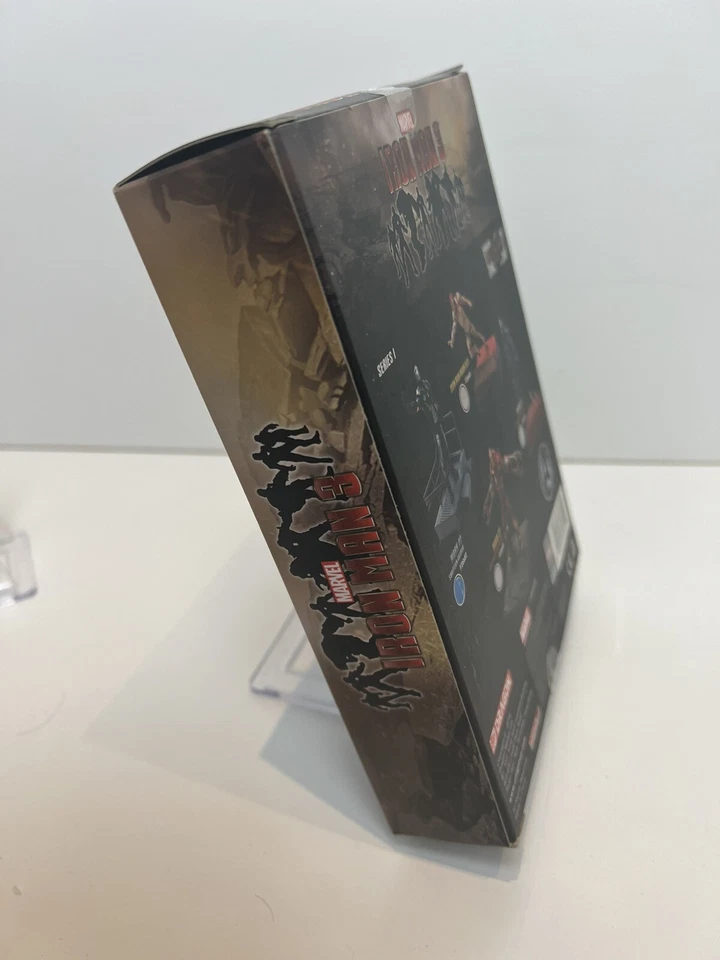 Iron Man 3 Mark 40 Dragon Model Battlefield Collection - Image 4 of 4