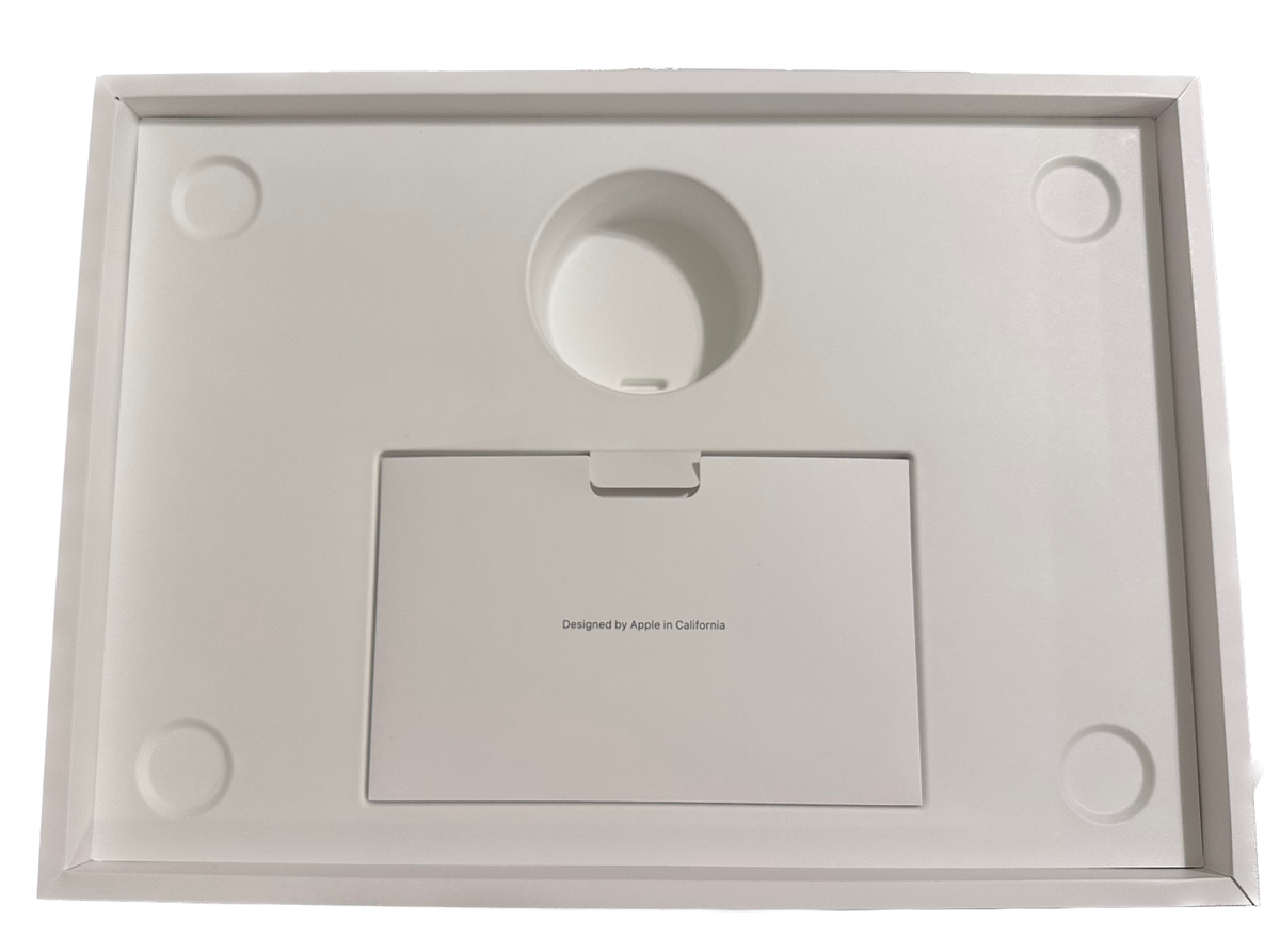 Empty Box Only: Apple MacBook Air M2 13.6 Empty Box Only: Apple MacBook Air M2 13.6