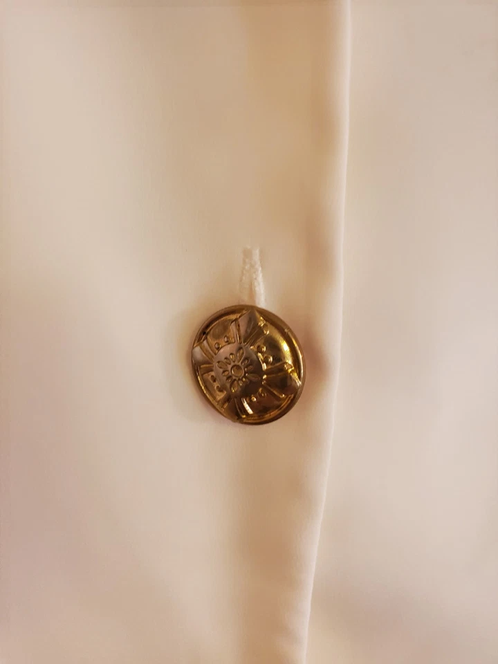 Blusa JORDEN Vintage Marfil Con Apliques Dorados Talla Pequeña Foto 3 de 4