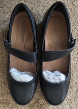 DREAM PAIRS Women's Mary Jane Pump Flats Round Toe Comfort Shoes With Strap NIB