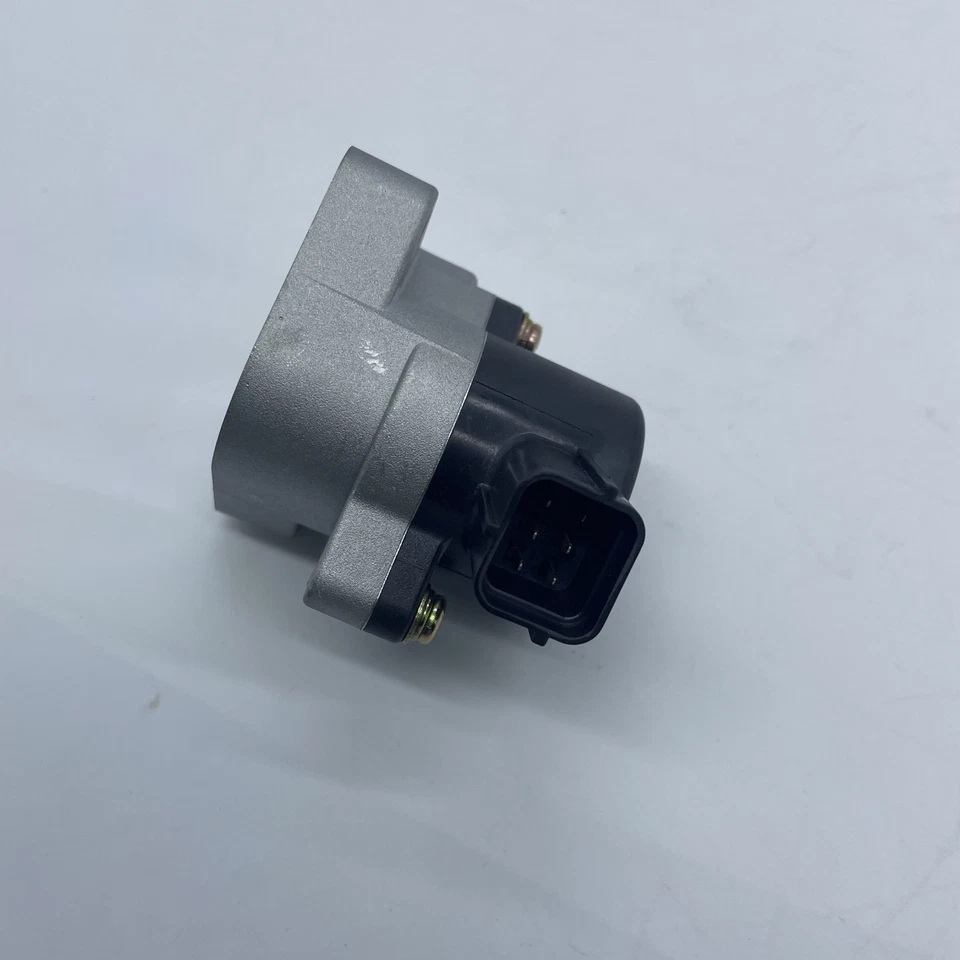 18137-67D00  Idle Air Control Valve For Suzuki Chevrolet Tracker Grand Vitara Foto 2 de 4