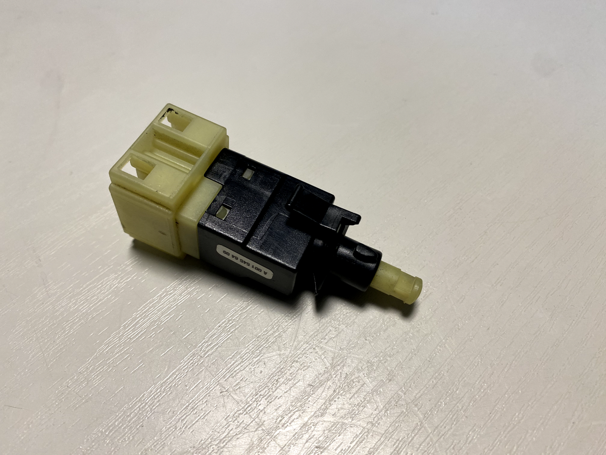 Mercedes G class W463 GENUINE Brake Light Switch A0015456409 | eBay