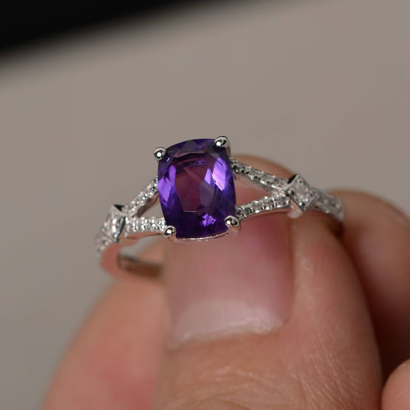 Amethyst Ring Split Band Engagement Ring Silver Purple Gemstone Ring Cushion Cut-image