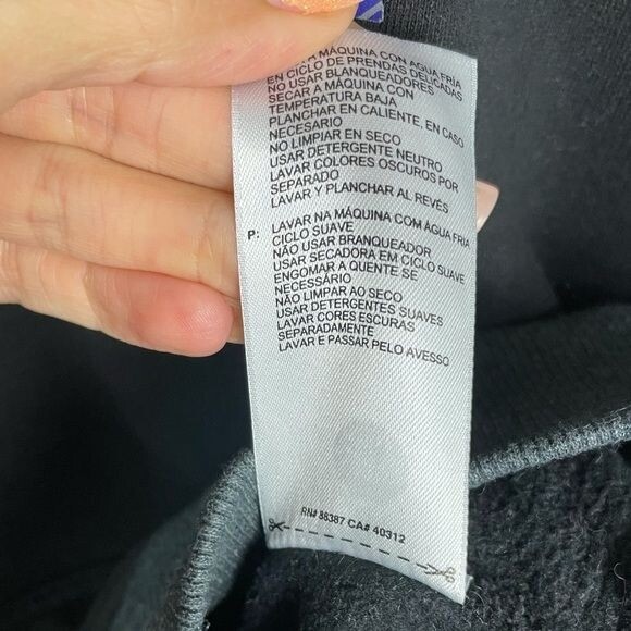 Adidas 1/4 zip pullover performance sweatshirt - image 6