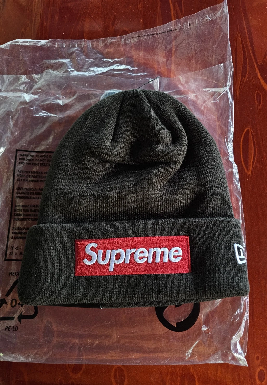 Supreme New Era Box logo Beanie en marron FW22, Deadstock bogo mondialement connu