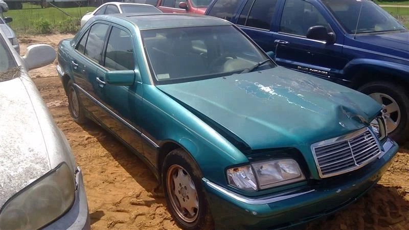 Trunk/Hatch/Tailgate 202 Type C230 Fits 98-00 Mercedes C Class OEM - Image 3 of 4