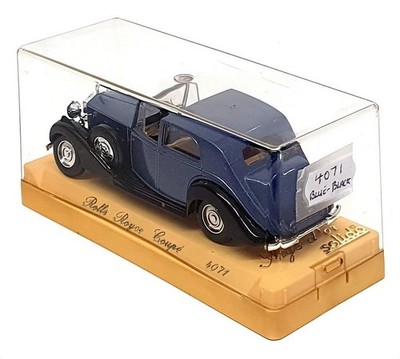 Solido 1/43 Scale 4071 - 1939 Rolls Royce Phantom III Coupe - Blue