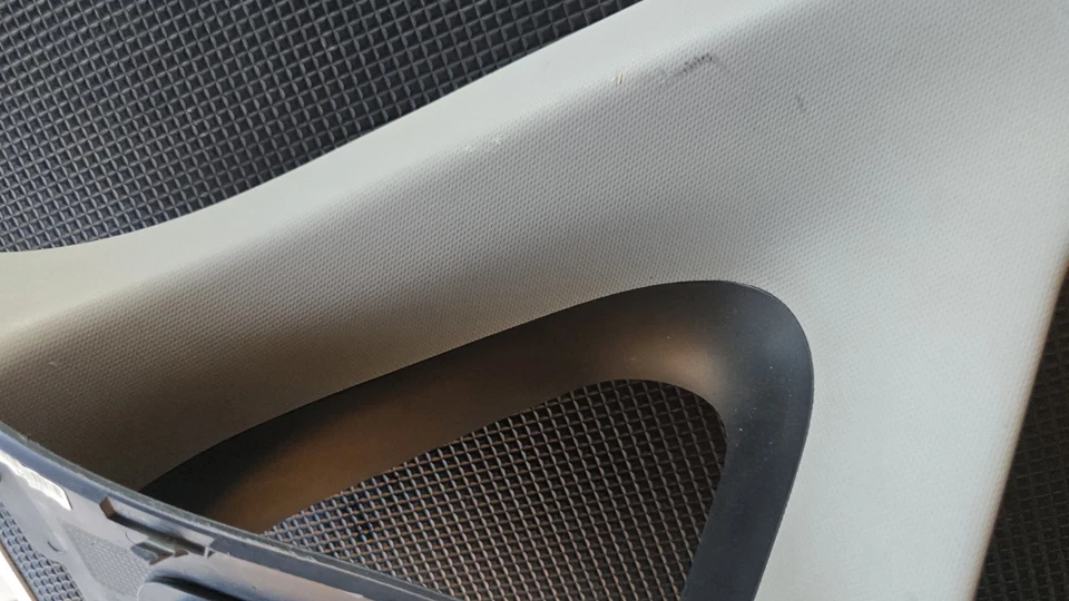 KIA RIO 2011-2015 PASAJERO DERECHO DIESTRO A PILAR MOLDURA PANEL FABRICANTE ORIGINAL 85822-1W000 Foto 3 de 4