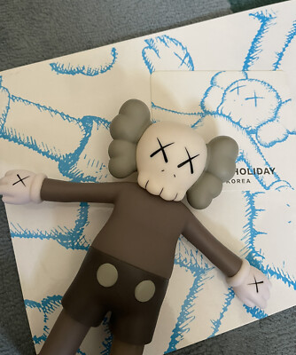 KAWS HOLIDAY KOREA Brown Companion Floating Bath Toy 2018