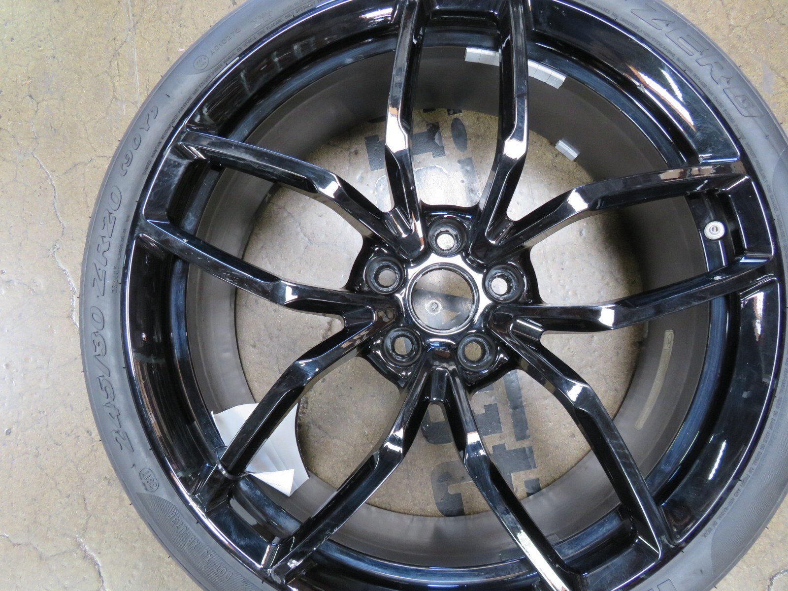 Lamborghini Huracan, LP610, Front Mimas Wheel, Gloss Black, Used, 4T0601017P