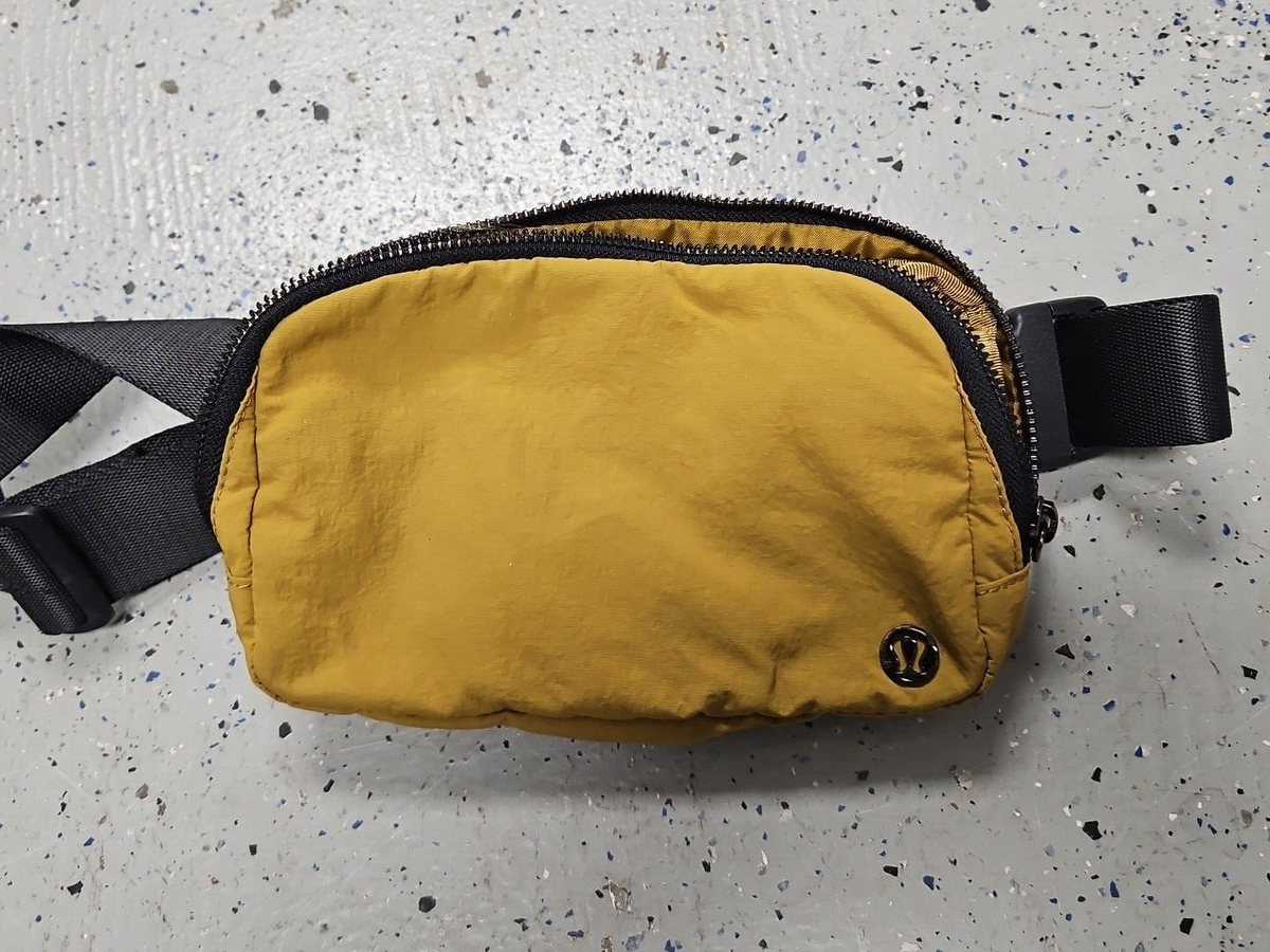 ebay lululemon fanny pack Lululemon Everywhere Belt Bag Fanny Pack Pre-owned