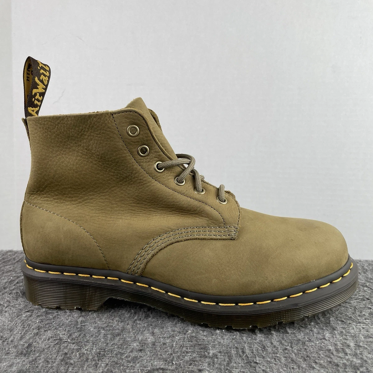 Doc Martens NWOB Men\'s Crewson Olive
Green Leather Boots Dr. Martens Green Boots for Men | eBay main image 2