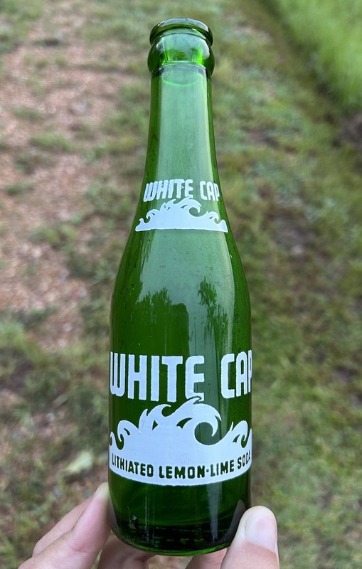 Vintage WHITE CAP 1949 Acl soda bottle Grapette Camden, Arkansas