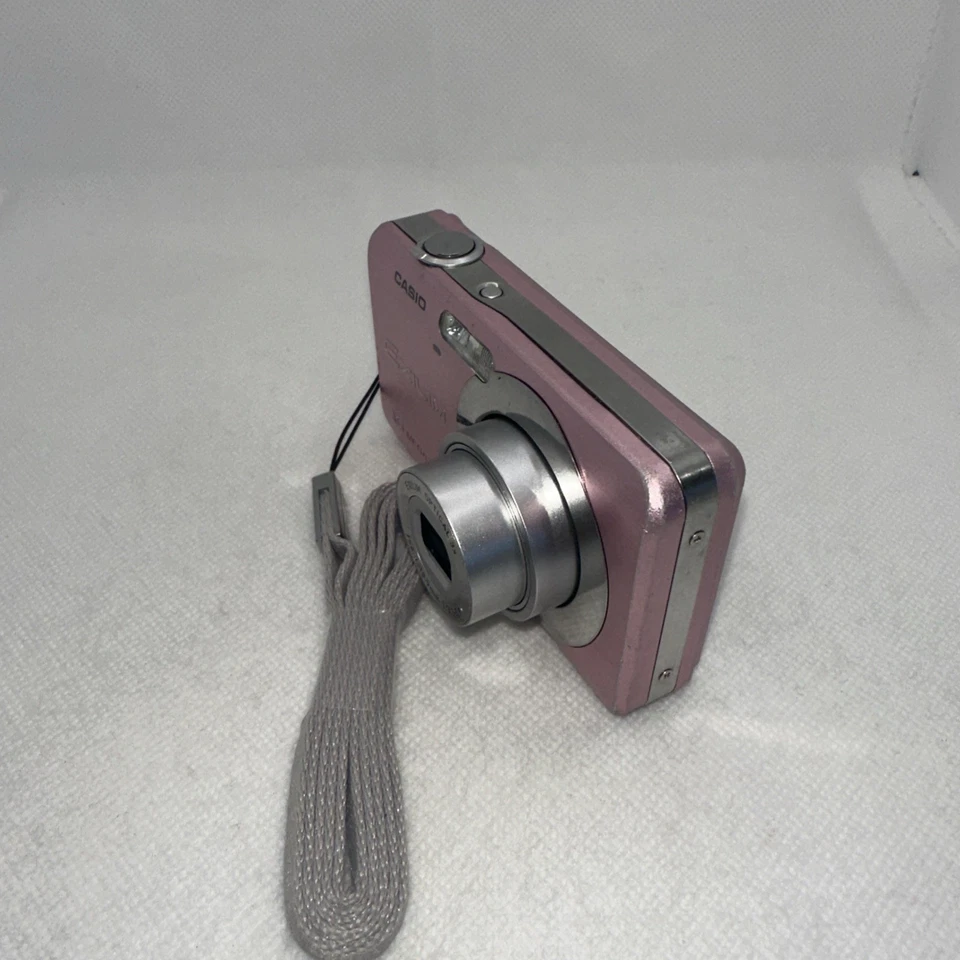 Pink Digital Camera Casio EX-Z80 8.1 MP Tested Plus Charger Battery And 2GB SD - Image 4 of 4