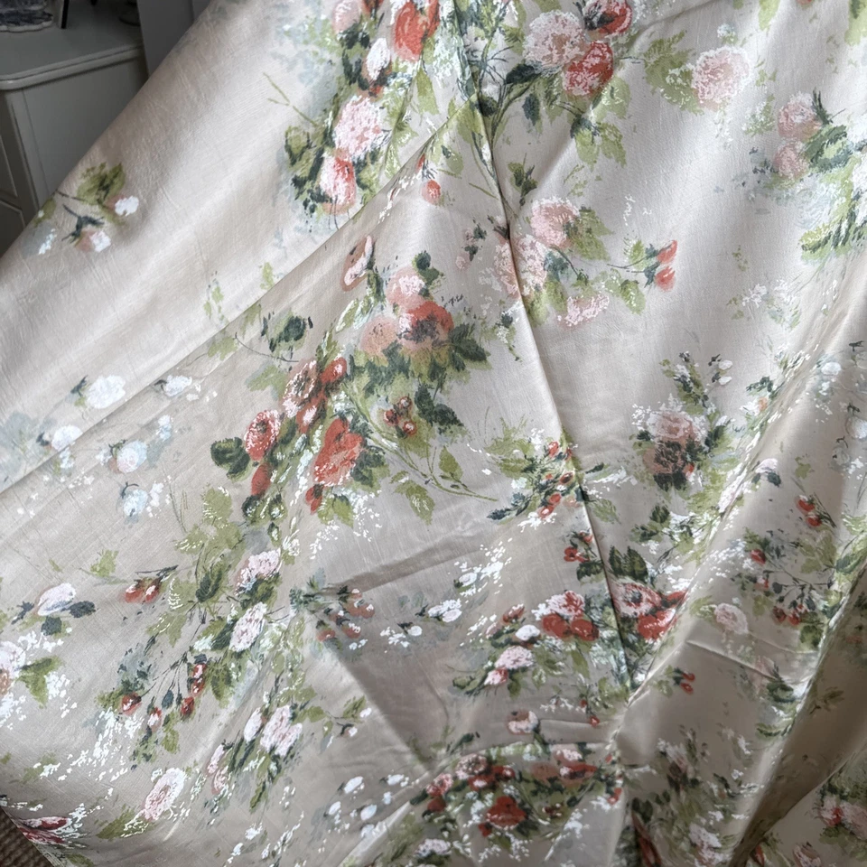 40s Silk Taffeta Fabric 156 x 33 inches Dusty Rose Pink Hand Painted Floral  - Image 2 of 4
