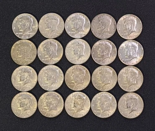 1965-1969 Kennedy 40% Silver Half Dollar (1 coin) Circ/AU Lot #26K54 FREE SHIP!