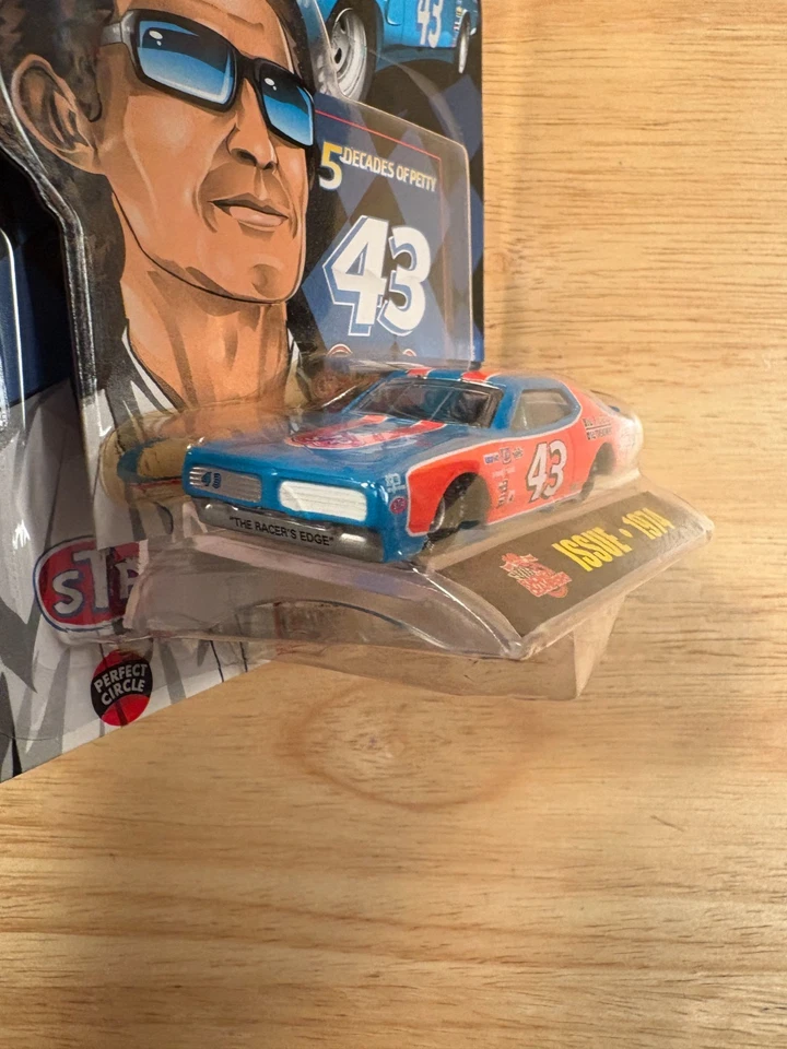 1974 道奇 Charger– 5 Decades of Petty – Racing Champions #43 STP — 第 3/4 张图片