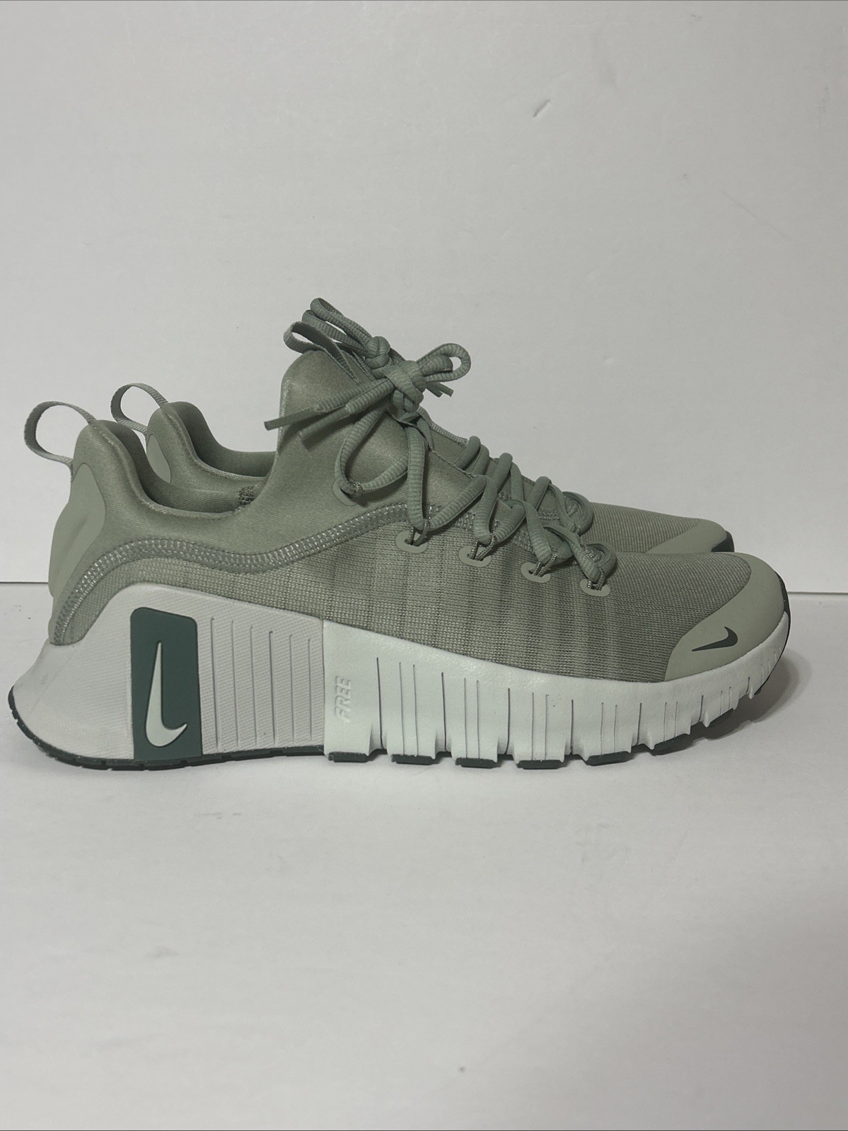 Nike Free Metcon 6 Men Size 11 Jade Horizon Silver Green FJ7127 301 Box No Lid