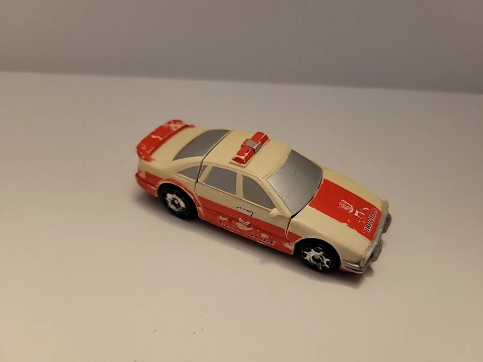 Transformers Universe Fire Chief PROWL Spy Changers Mini-con 3" Figure 2001 - Image 2 of 3