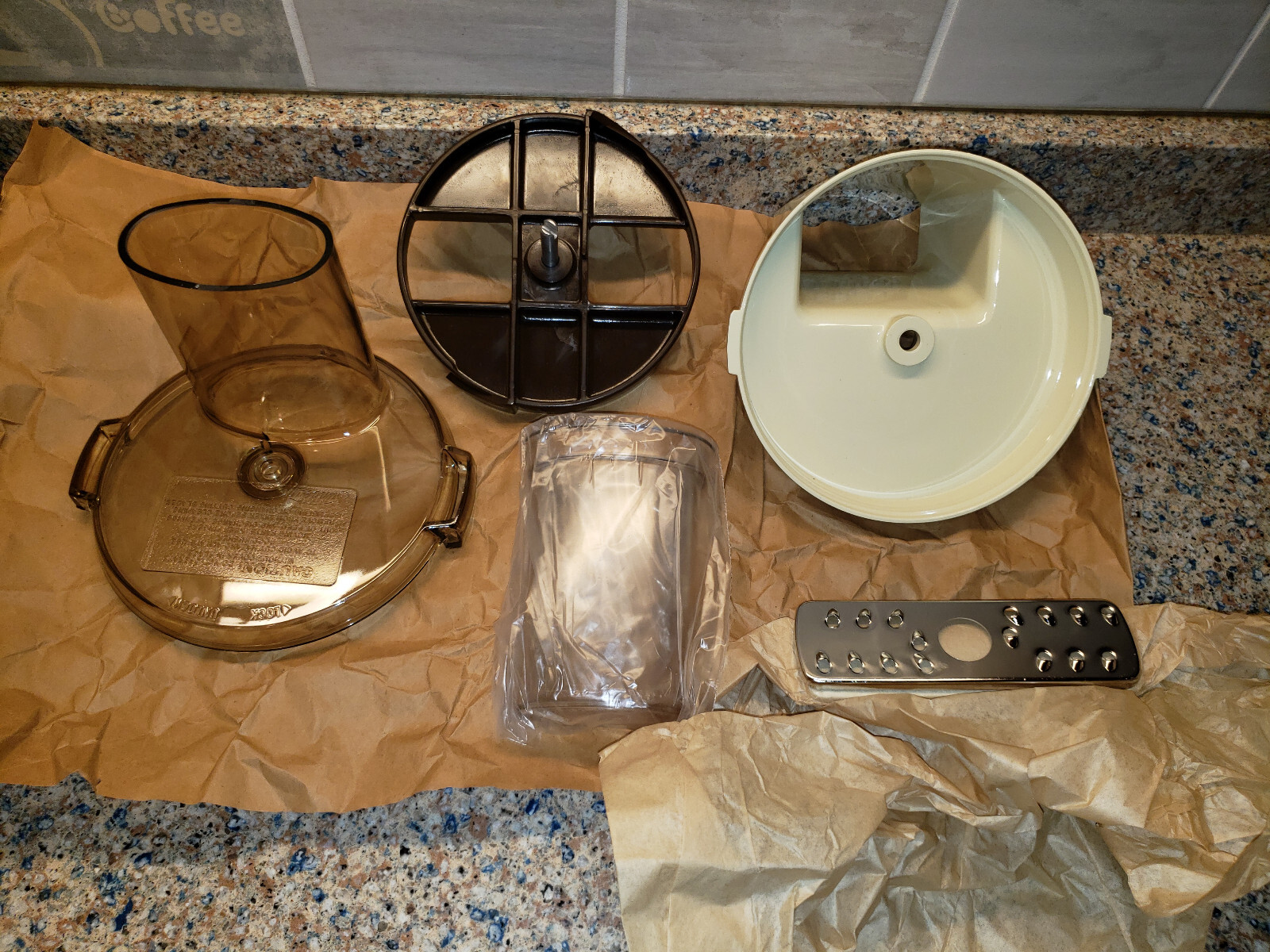 NEW Sunbeam Mixmaster Deluxe Mixer Slicer Shredder Attachment 94480 Original