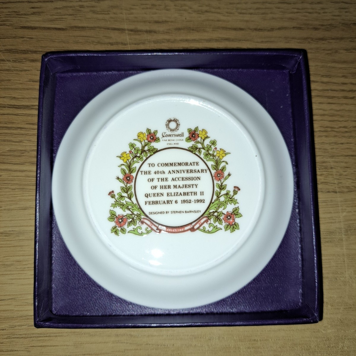 Queen Elizabeth II 40th Anniversary of Accession 1952 - 1992 Plate