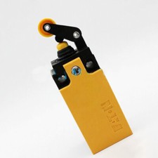 1PCS New For EATON MOELLER Limit Switch LS-11S/L