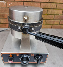 VEVOR HT2205 BELGIAN WAFFLE MAKER GOOD WORKING CONDITION £54