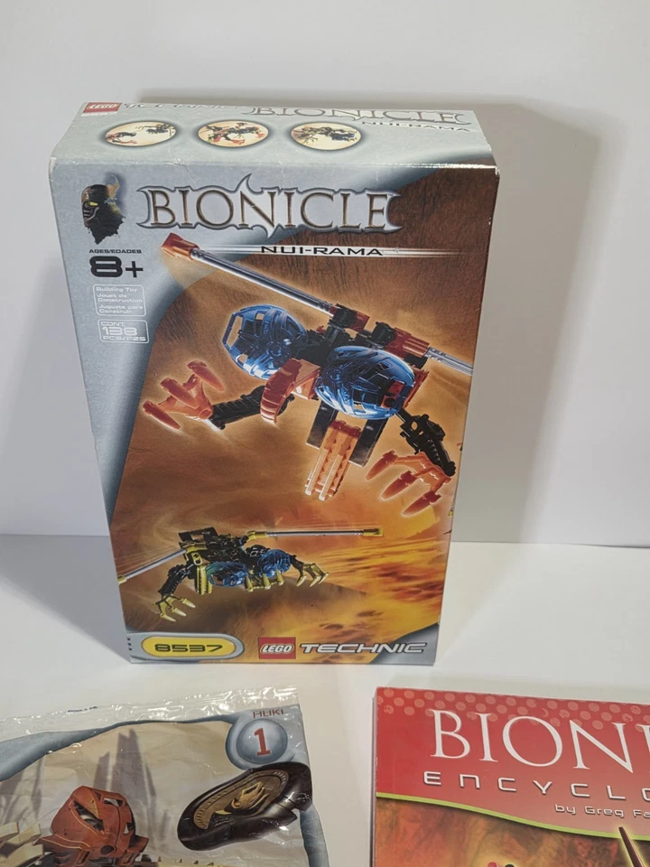 LEGO BIONICLE: Nui-Rama (8537) McDonald's Bionicle 1 e enciclopédia Bionicle  - Imagem 2 de 4