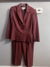 Le Suit Women Maroonish Pants & Blazer Suit Size 12