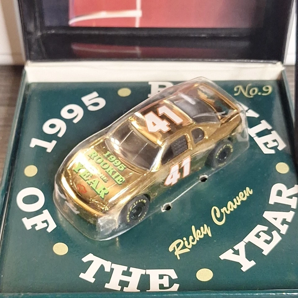 Ricky Craven 1995 Rookie Of The Year Matchbox Super Stars Nascar 1/64 DieCast  - Image 4 of 4
