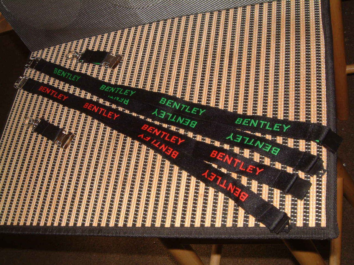 BENTLEY ACCESSORIES NOS GREEN/BLACK KEY/ID LANYARD W/METAL QUICK
