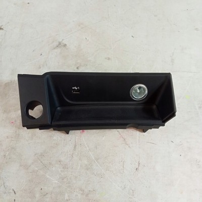 Audi A5 S5 18- USB 12V 8W1864131C USA Control Panel Bedienfeld 8W1853189T Origin