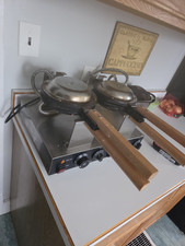 Double Electric Commercial Waffle Iron DS-6-2...