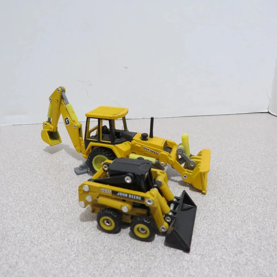 Ertl #11 Group John Deere Tractor Loader/Backhoe & 6675 Skid Load 1/64  JD-011-E - Image 3 of 4