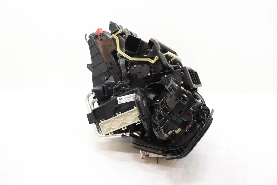 Land Rover Discovery Sport 2020-2025 climatización aire acondicionado calefacción carcasa OEM J9C318D612A Foto 4 de 4