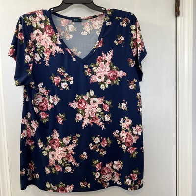 Rue + Plus Size XL with Flowers Floral Top Large Comfy Stretchy Short Sleeve