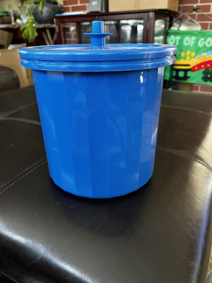 Tupperware-Vintage-3 Pc Set-Ice Bucket/Cooler-Blue #1683 w/Push Button Lid