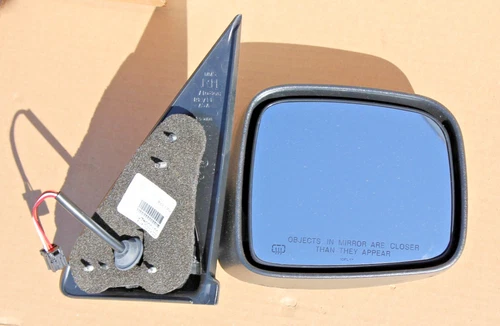 OEM 2002-2007 Pacifica Right Mirror (power/heated) Black textured 5 Wire Plug