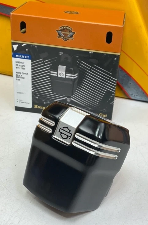 Original Harley 93-26 Dyna Softail Touring Negro Corte a Máquina Bocina Cubierta Montaje Foto 2 de 4