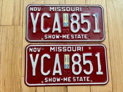 1982 Missouri License Plate Pair
